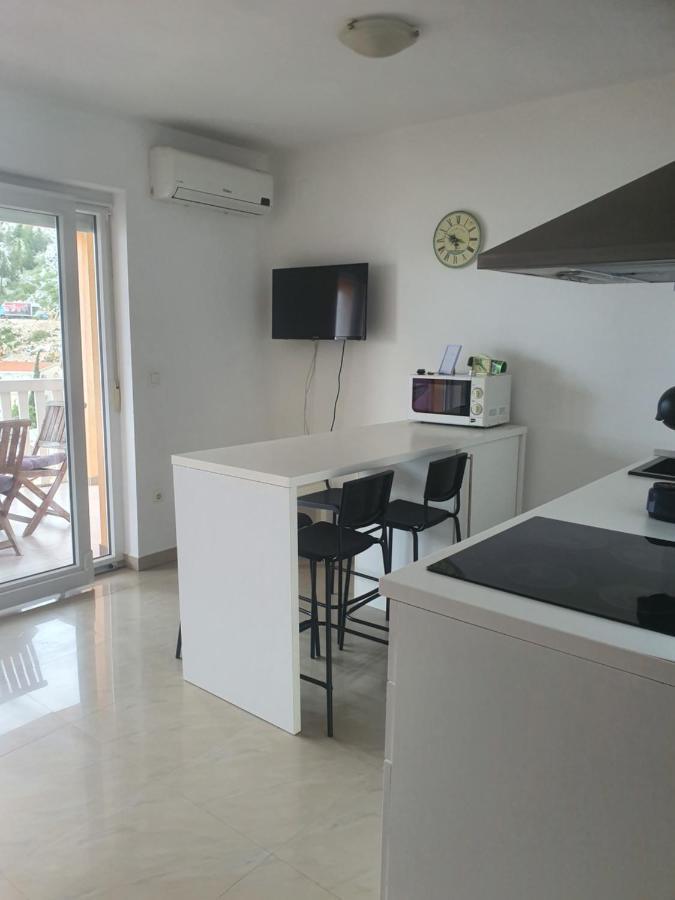 Lavender Apartments Драге Екстер'єр фото